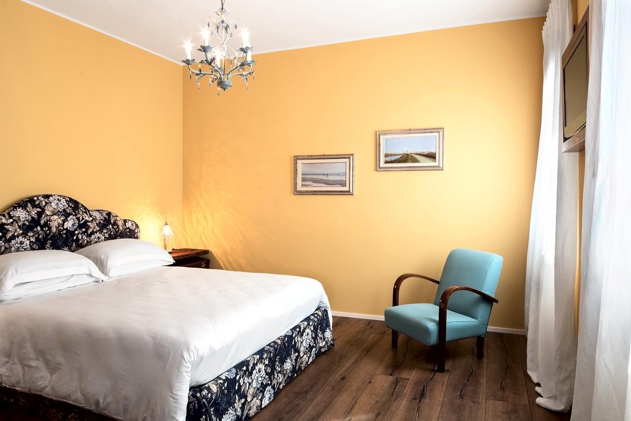 Ca' Ciaran Bed and Breakfast Chiarano Eksteriør billede