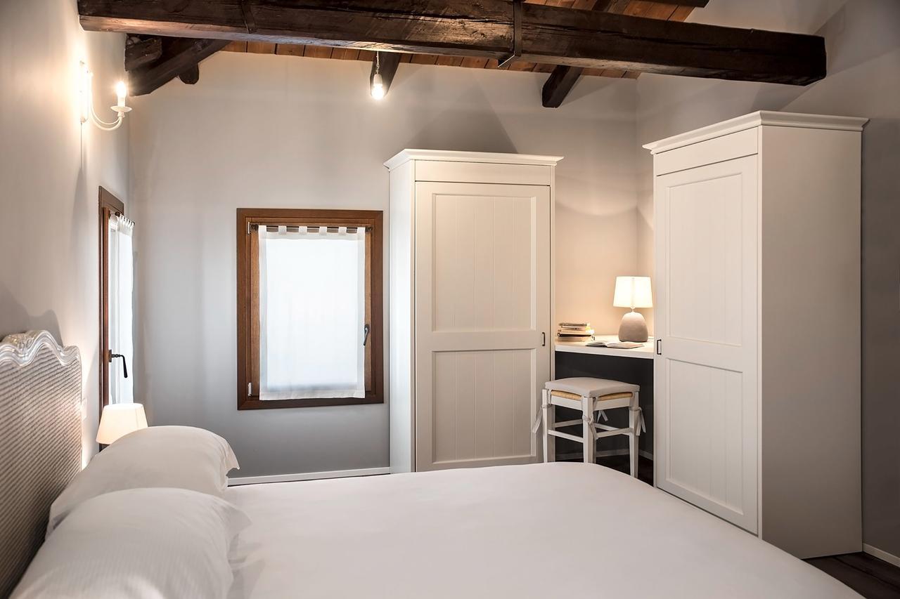 Ca' Ciaran Bed and Breakfast Chiarano Eksteriør billede